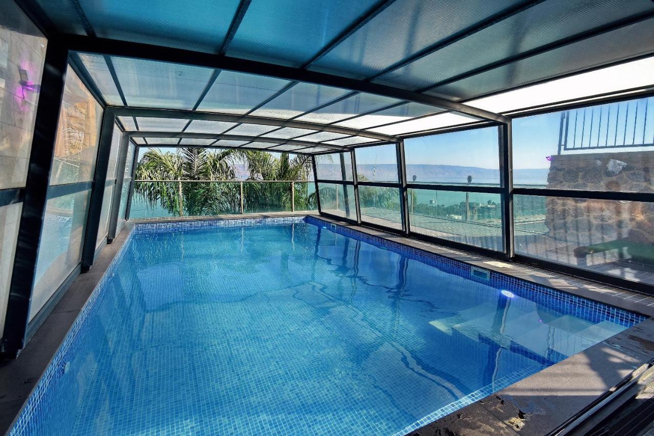 Nofim Suites Tiberias Exteriör bild