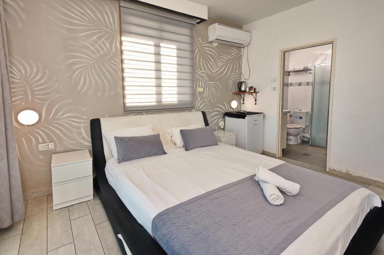 Nofim Suites Tiberias Exteriör bild