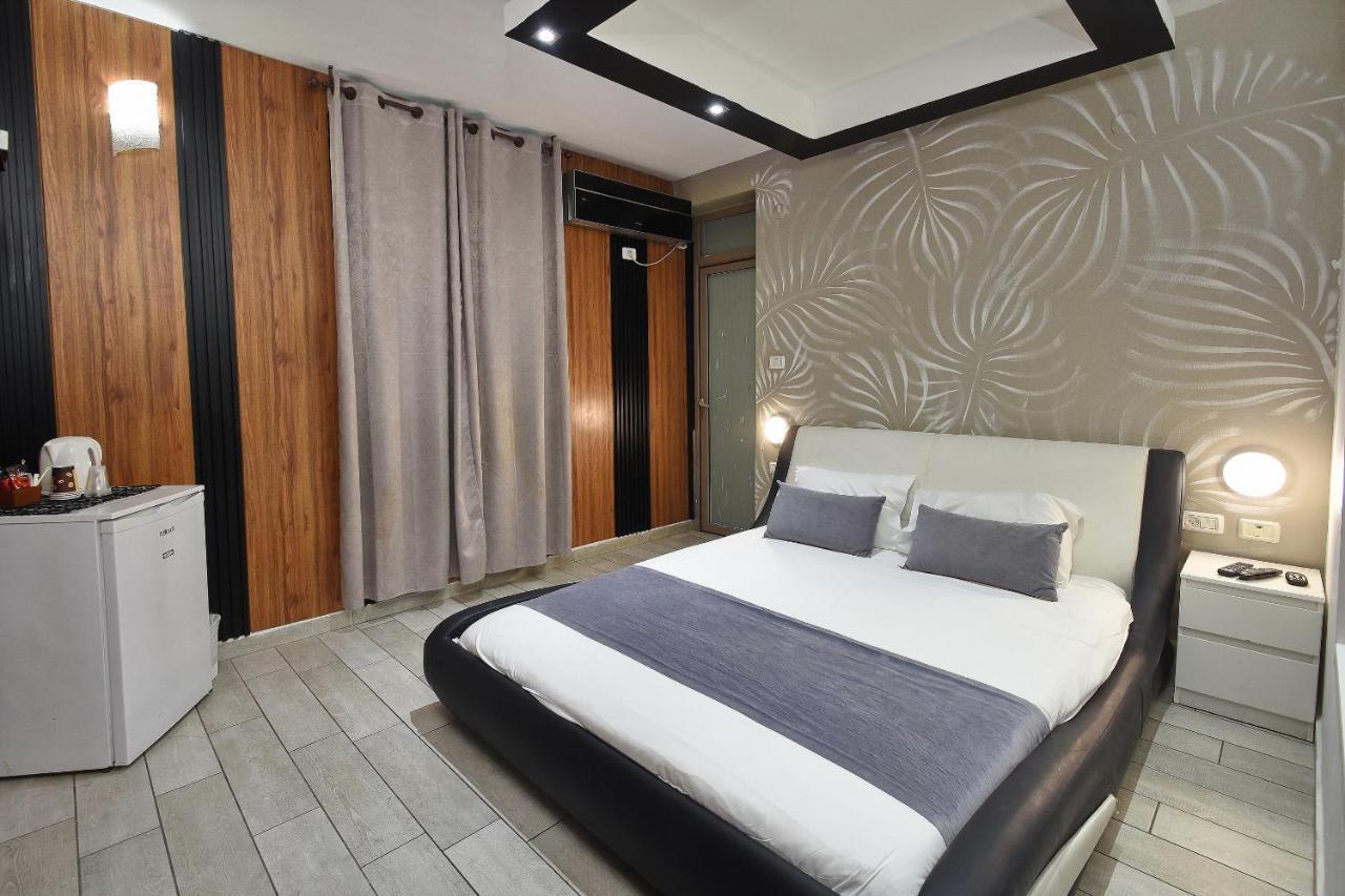 Nofim Suites Tiberias Exteriör bild