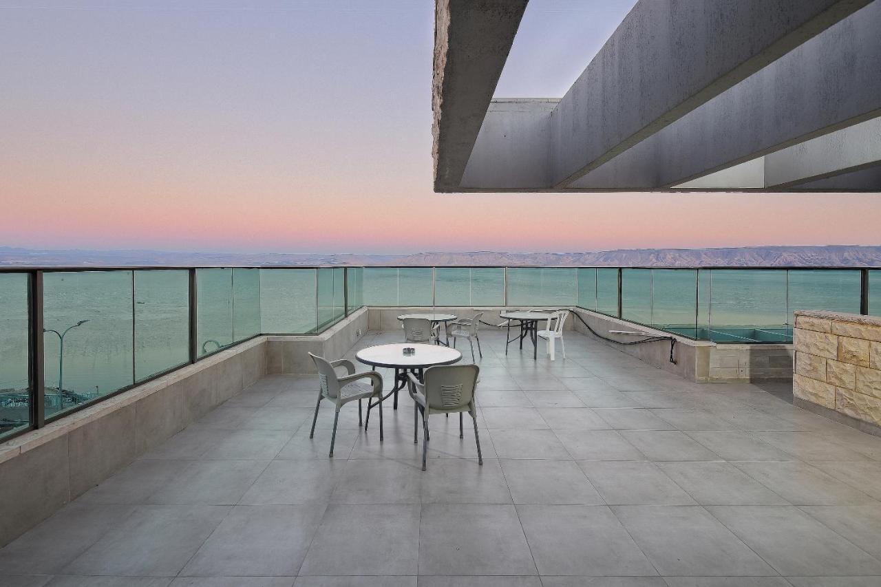 Nofim Suites Tiberias Exteriör bild