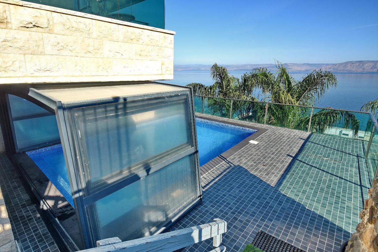 Nofim Suites Tiberias Exteriör bild